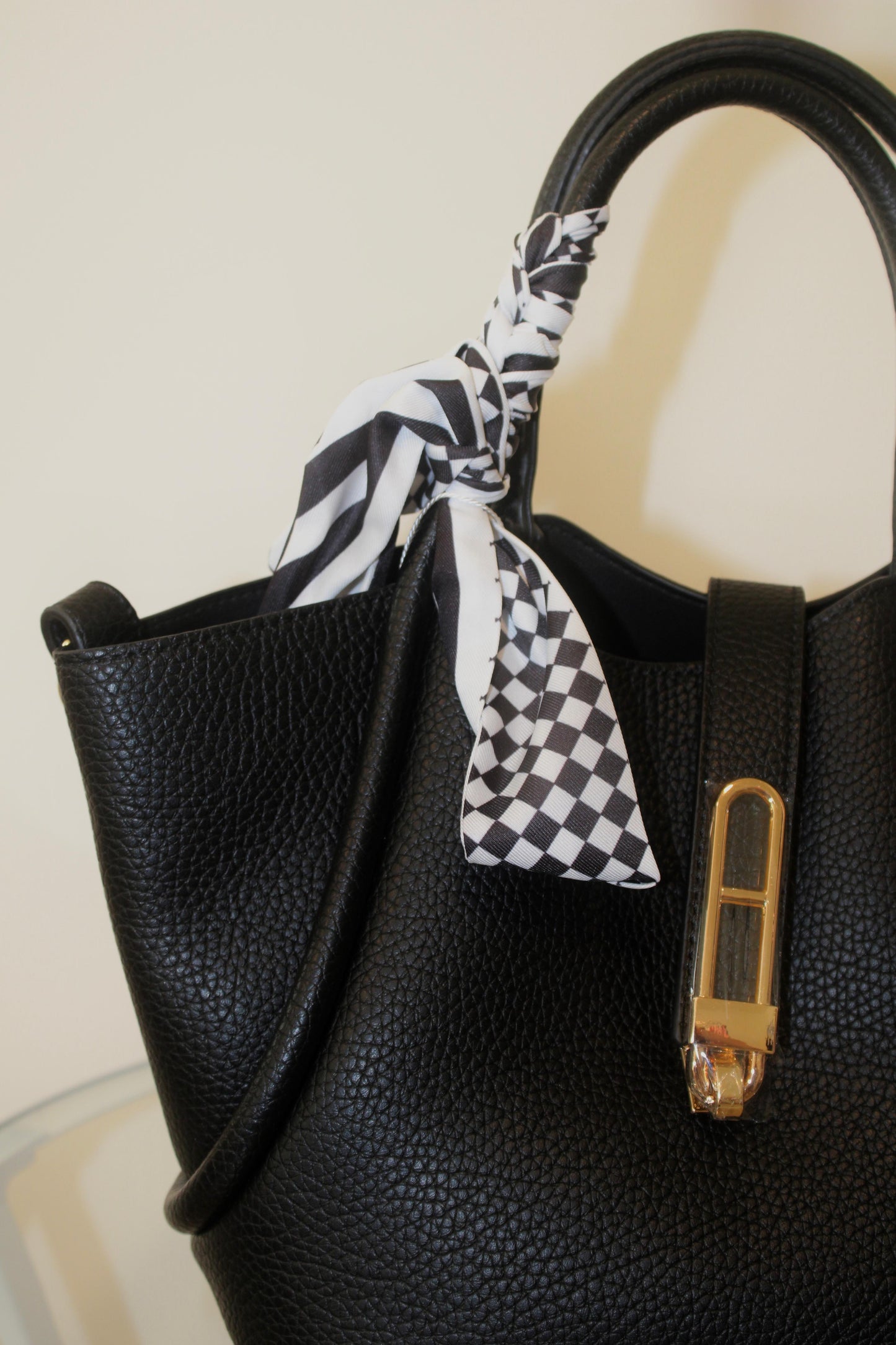 Borsa con foulard