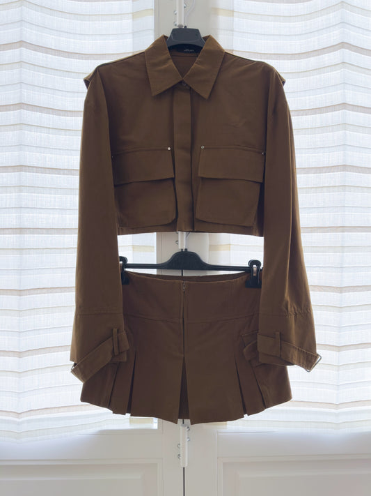 Completo gonna e giacca corta